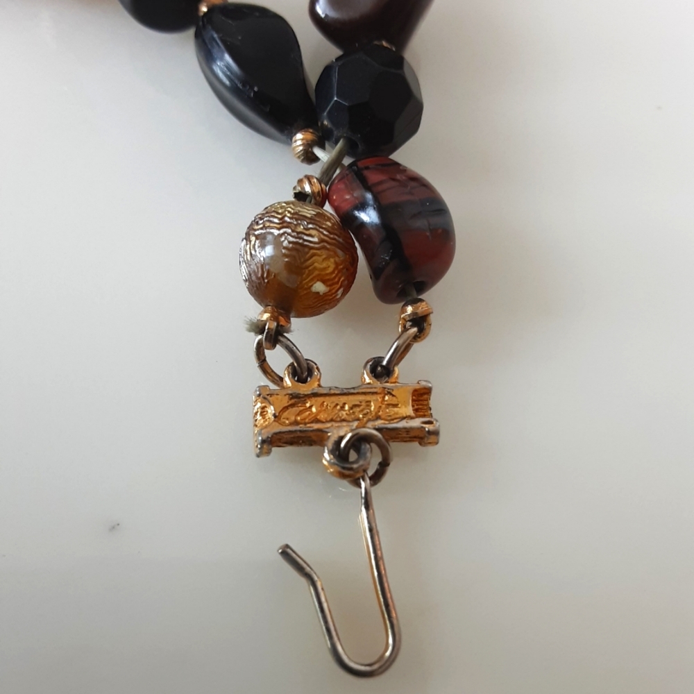 VTG SIGNED HATTIE CARNEGIE AMBER GLASS BEADED DOUBLE STRAND NECKLACE 17.… - Picture 8 of 8